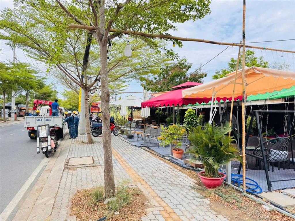 Bán gấp đất mặt tiền nguyễn văn tạo 1.500m | ngang 19m nở hậu 21m | chỉ 18 tỷ