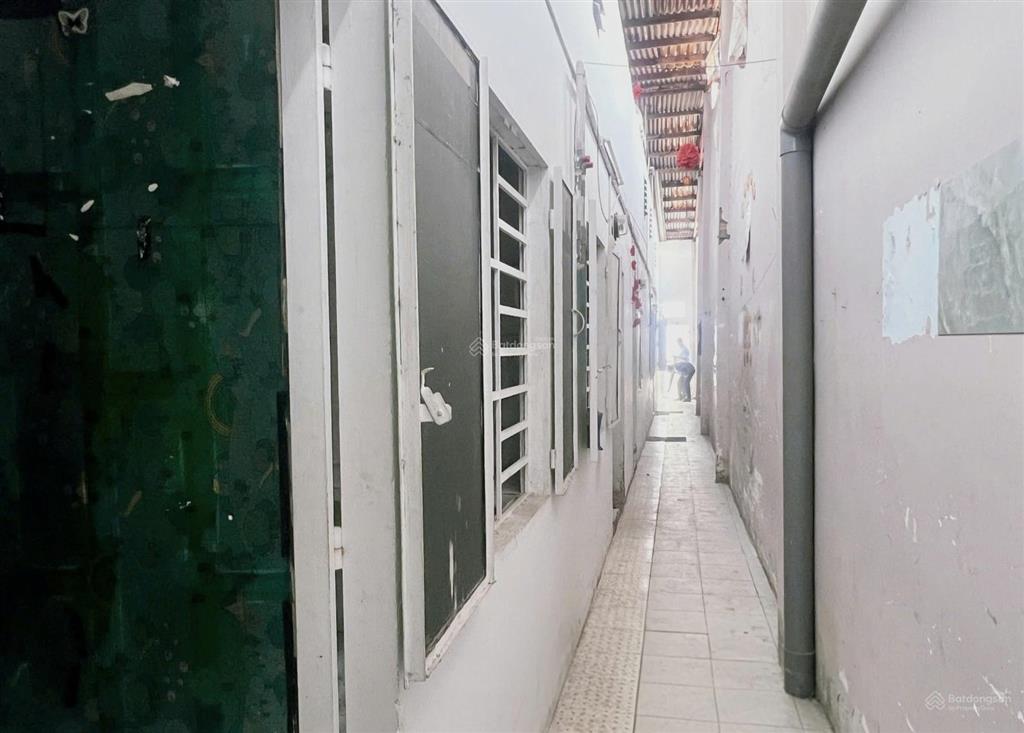 Thanh lý nhà 93m2 vuông vức  cạnh khu quy hoạch tuyến metro số 2
