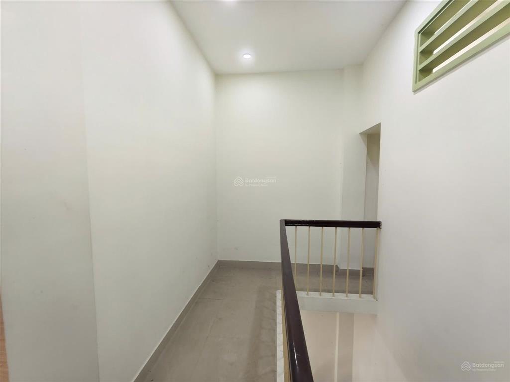 Nhà 2 mt hẻm ô  tô nguyễn đình chiểu thông cmt8  41m2 nở hậu  hoàn công đầy đủ