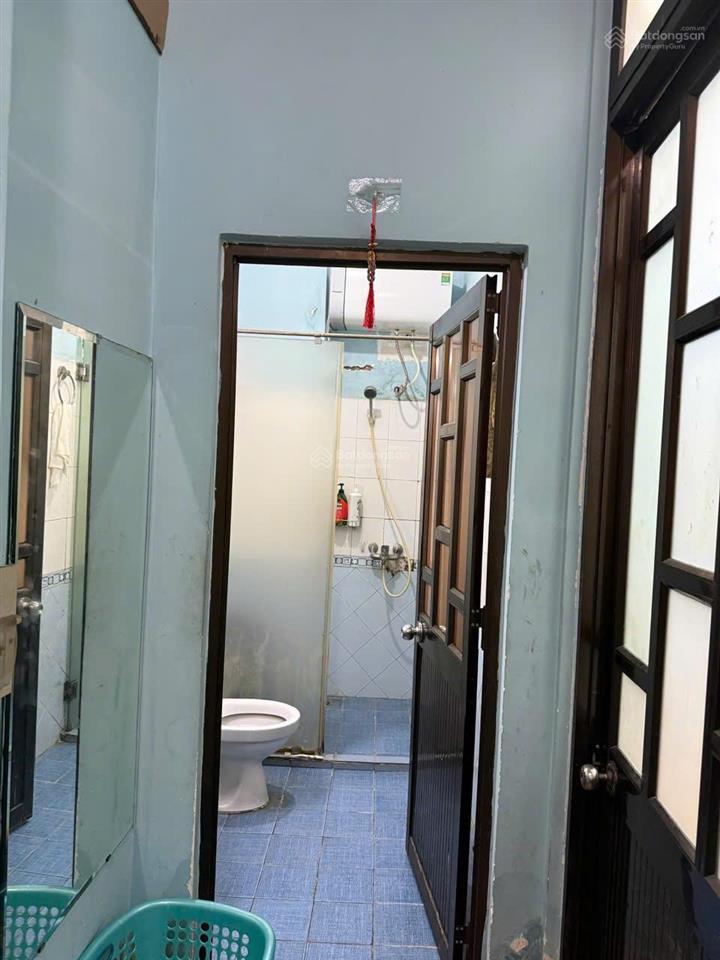 Nhà 3t 40m2 trung tâm bàn cờ  ngang 4m( nở hậu) cực đẹp  7,6 tỷ