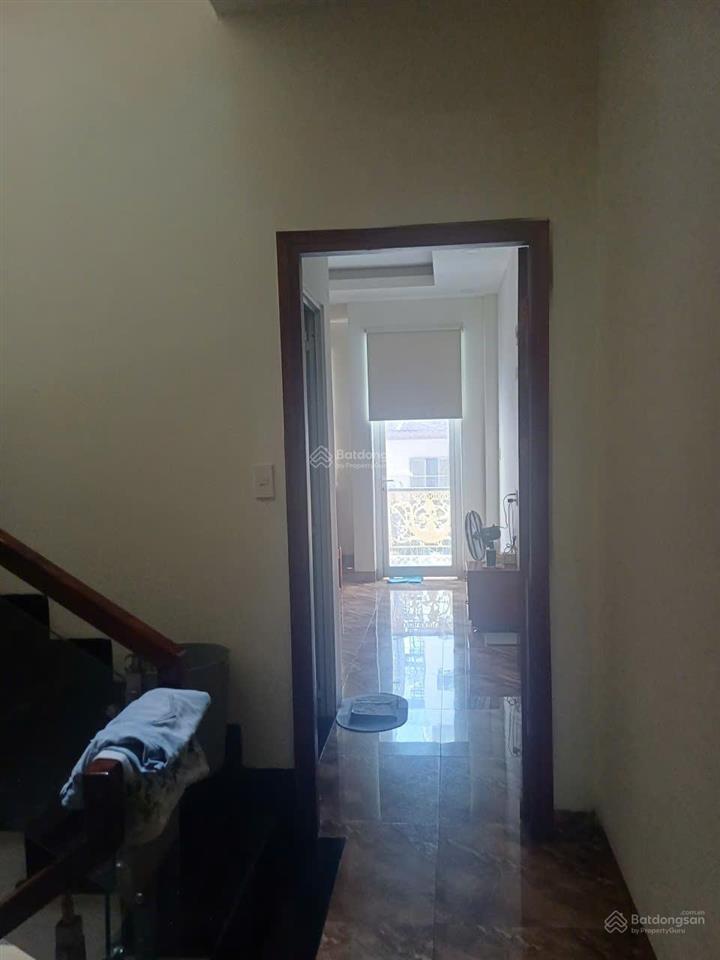 Nhà hiếm khu ông tạ  75m2  ngang 4,3m  nở hậu  chỉ 108tr/m2