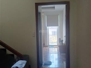 Nhà hiếm khu ông tạ  75m2  ngang 4,3m  nở hậu  chỉ 108tr/m2