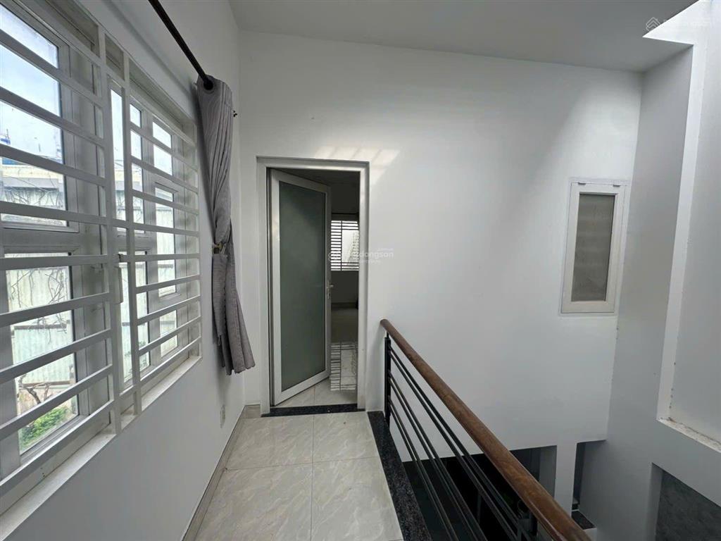 Hàng thanh khoản ngân hàng  nhà phố tx43, ô tô vào tận cửa!