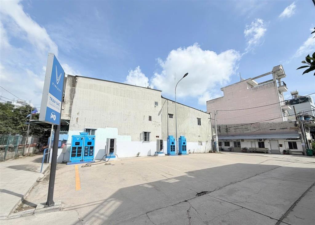 Trạm sạc có thu nhập tháng  164m2  đường ô tô  kdc đông đúc