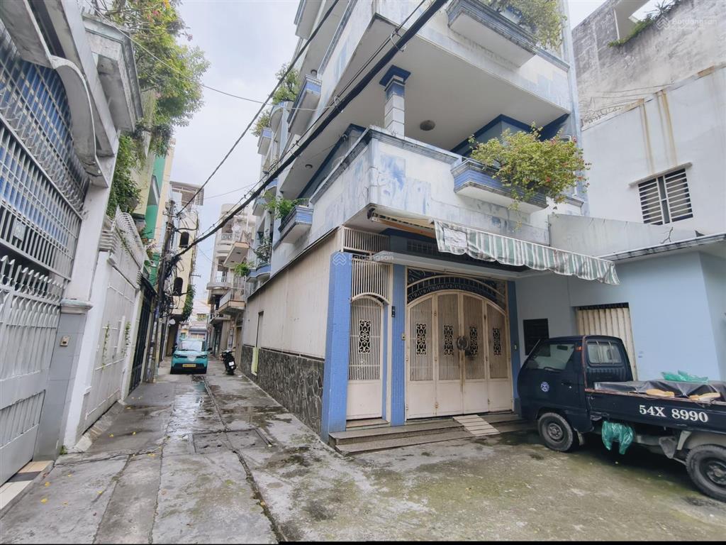 Nhà nguyễn kiệm ngang 8,2. 51m2. đường ôtô.