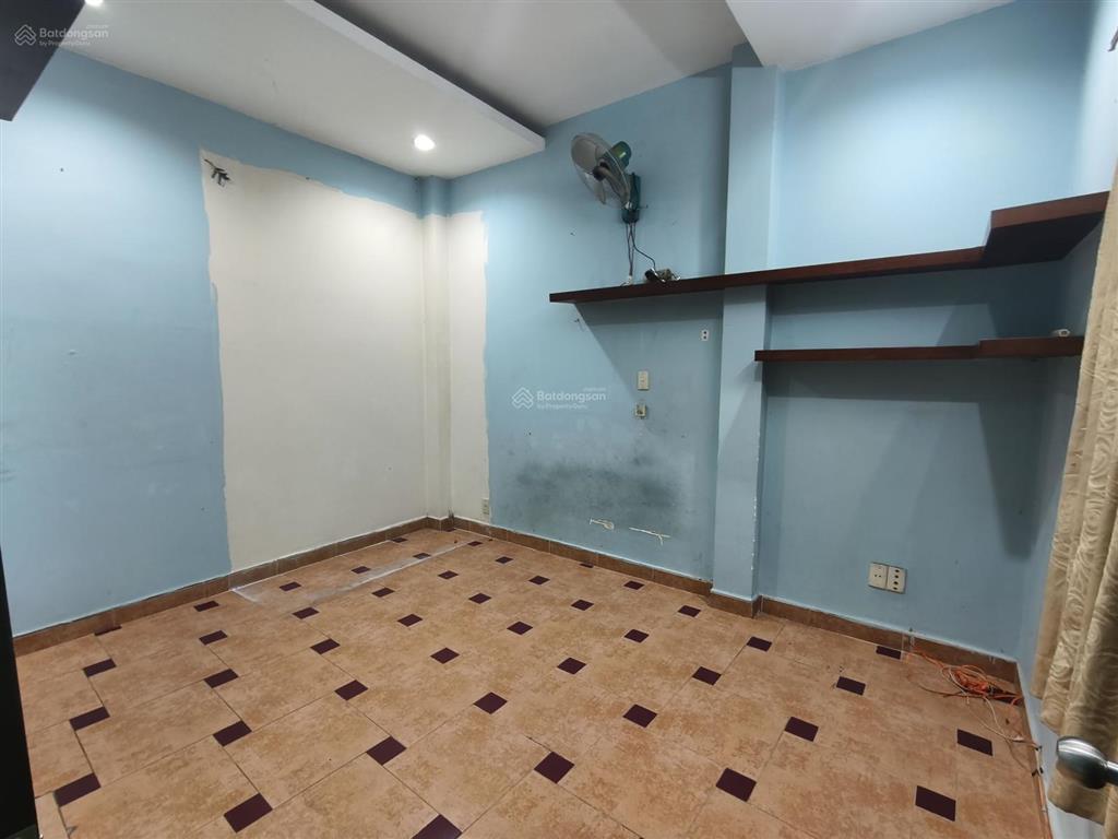 Nhà nguyễn kiệm ngang 8,2. 51m2. đường ôtô.