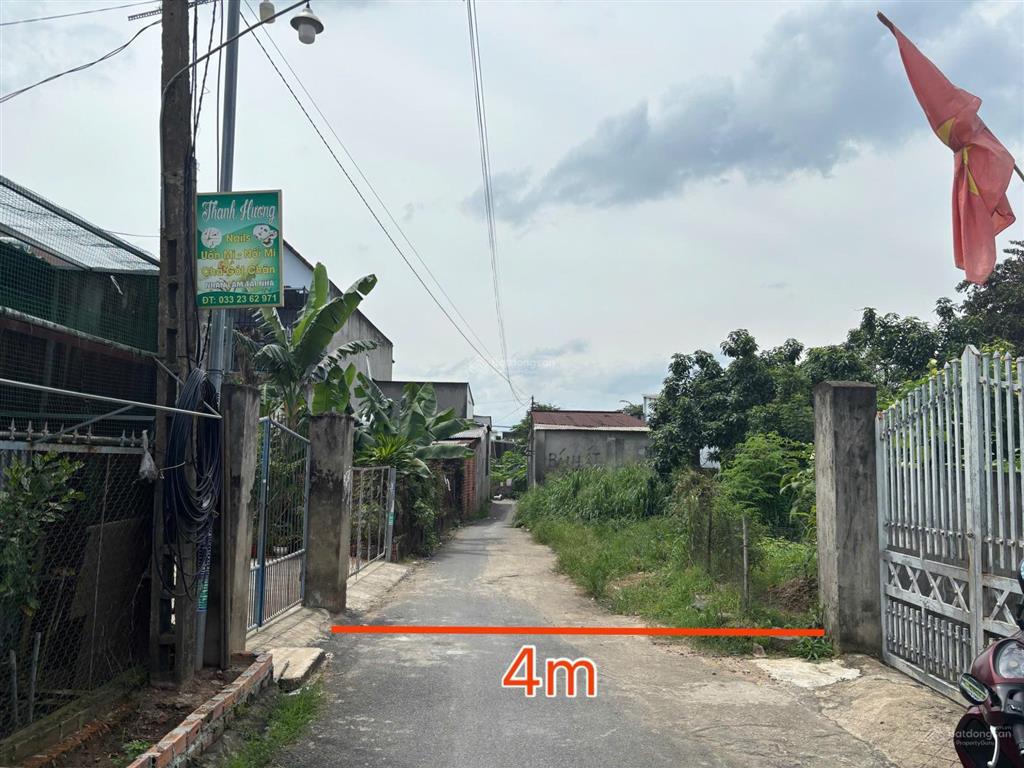 Bán đất kdc ngang 10m  đường ô tô