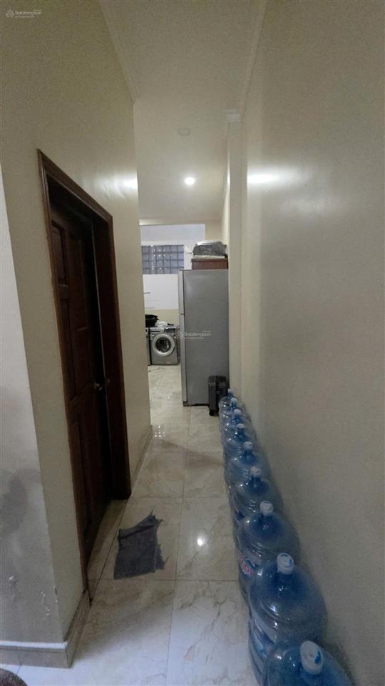 Bán nhà tân bình  hẻm ô tô tới cửa  60,1 m2  đất  sổ hồng hoàn công đầy đủ