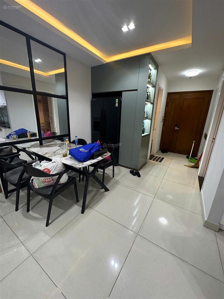 Cần bán căn hộ 74m2  2pn sky center phổ quang (tầng 16)