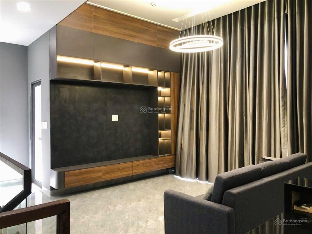 Căn penthouse 3pn 140m2 duplex thông tầng full nt luxury