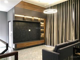 Căn penthouse 3pn 140m2 full nt duy nhất cho thuê