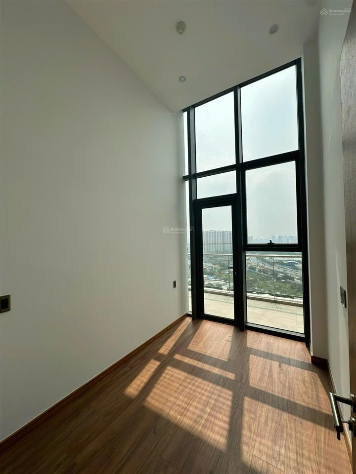 Chủ thân gửi bán cặp penthouse siêu xịn sẵn hợp đồng thuê