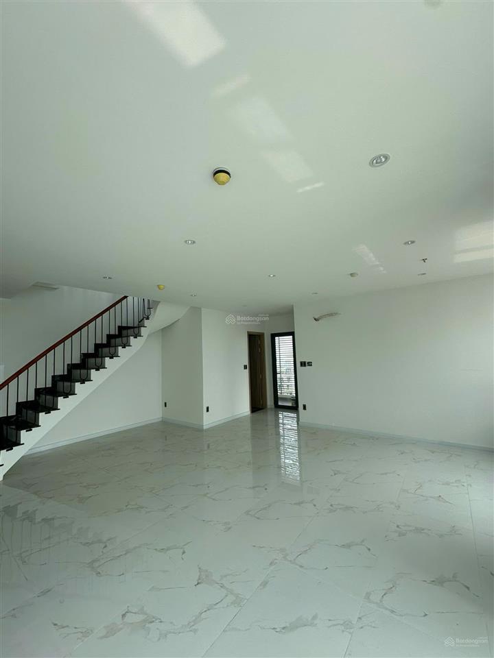 Chủ thân gửi bán cặp penthouse siêu xịn sẵn hợp đồng thuê