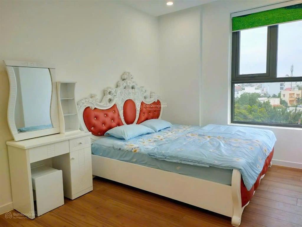 Chung cư dlusso 3pn 3wc full nt trống sẵn