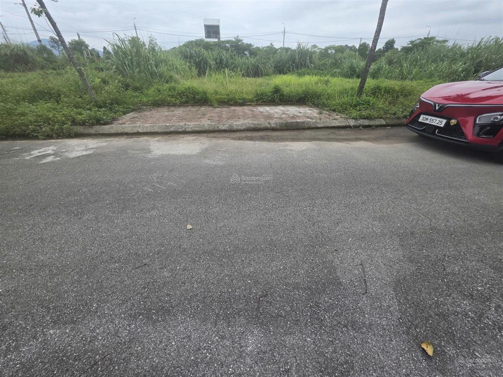 Hm. bán đất tái định cư đại học quốc gia 100m2 full thổ giá tốt