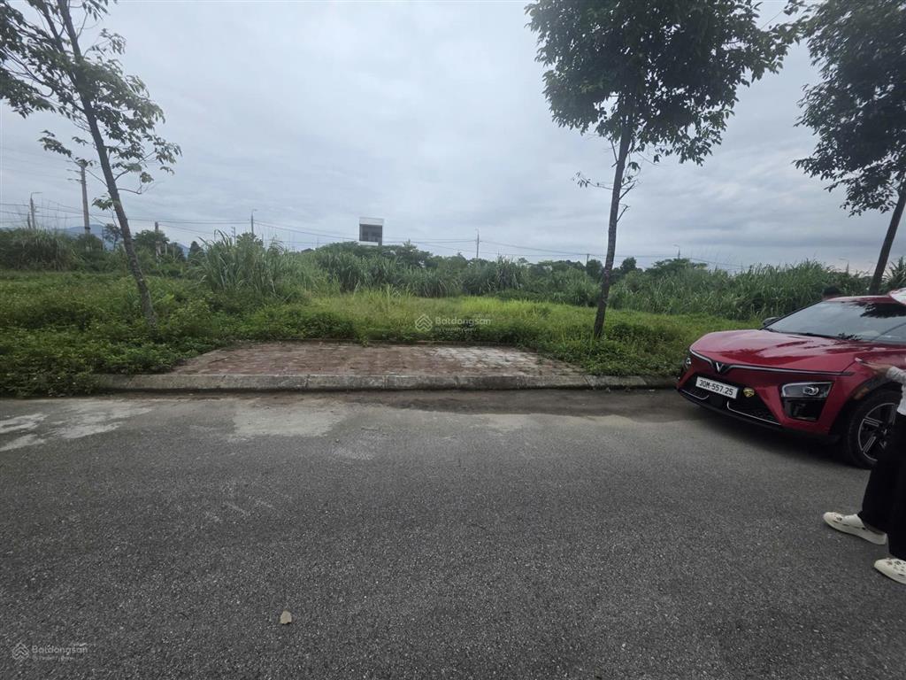 Hm. bán đất tái định cư đại học quốc gia 100m2 full thổ giá tốt