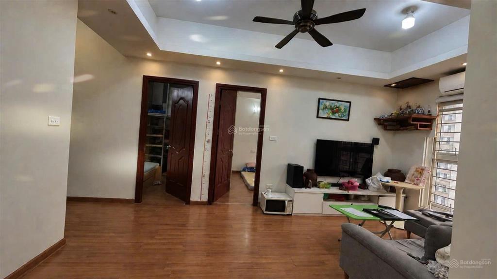 Bán gấp căn hộ chung cư kđt dương nội  56.5m2, chỉ 2 tỷ 850 có tl. đối diện đại học phenikaa