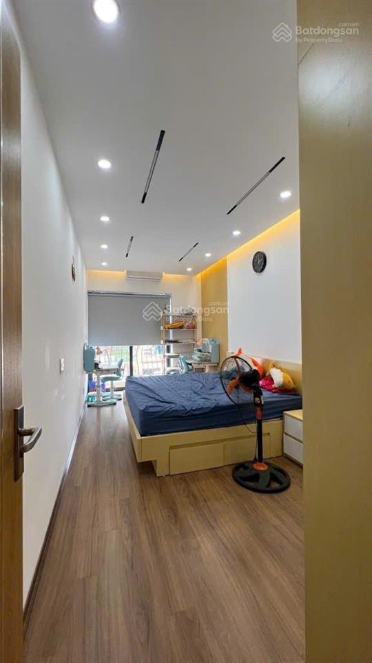Phân lô vỉa hè ô tô tránh  dòng tiền ổn định 30tr/tháng  15 phòng kk