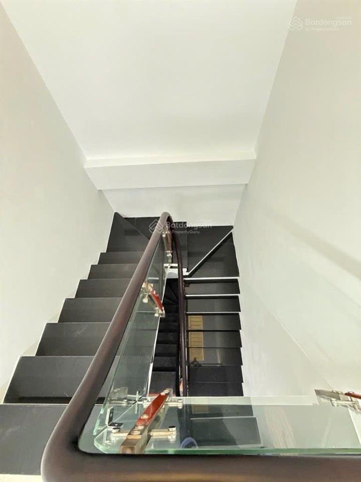 Bán gấp nhà ô tô  lê trọng tấn, gần tố hữu  kinh doanh  68m2, 5 tầng  chỉ 11 tỷ 2