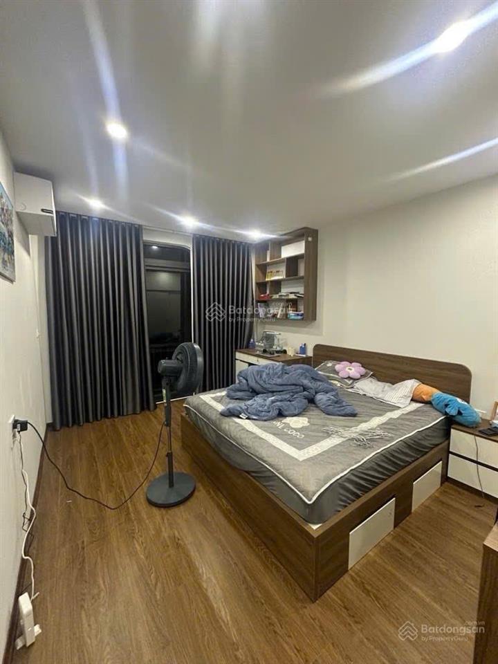 Bán nhà gần phố xốm  30m2 4 tầng  chỉ 3 tỷ 8  gần đại học đại nam  ở ngay  ô tô cách 2 nhà