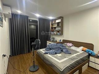 Bán nhà gần phố xốm  30m2 4 tầng  chỉ 3 tỷ 8  gần đại học đại nam  ở ngay  ô tô cách 2 nhà