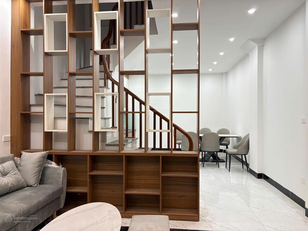 Bán gấp nhà hà đông 46m² x 5 tầng chỉ 4,69 3 thoáng gần phố xốm, đh đại nam sổ đỏ sẵn sàng