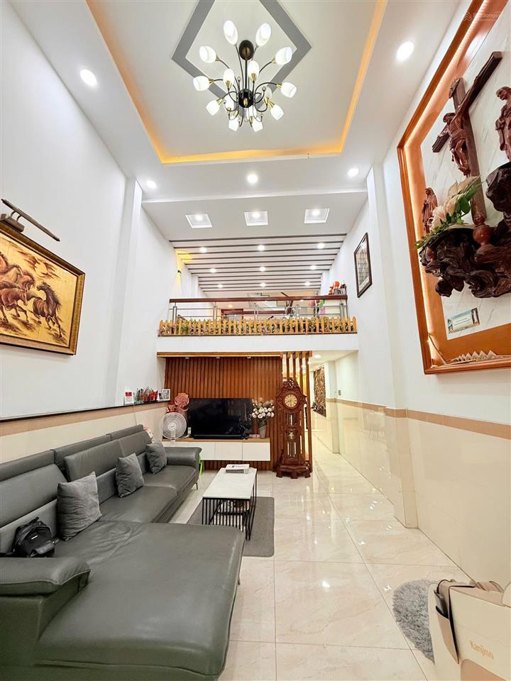 Chính chủ cần bán nhà đẹp, giá rẻ, khu dân cư an ninh, gần đường trường chinh, q.tân bình