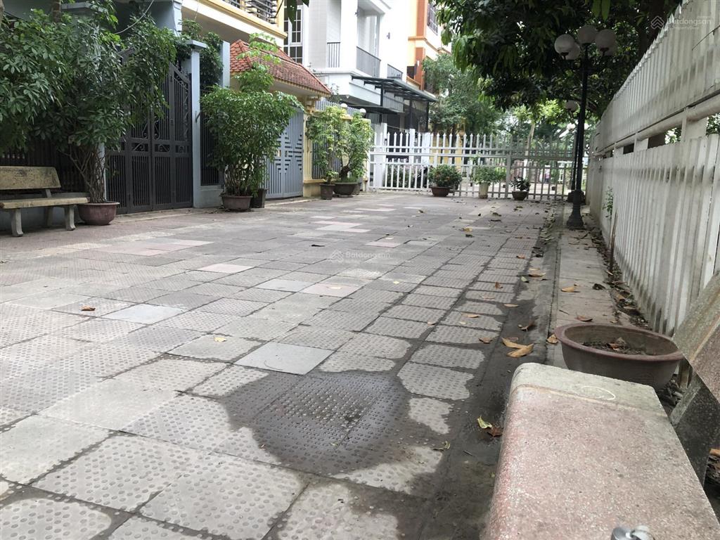 Bán nhà 4 tầng hoàng ngư tiếp, diện tích 95m2, mt 6,5 mét, vỉa hừ 3 mết, đường 7 mét, kinh doanh gi