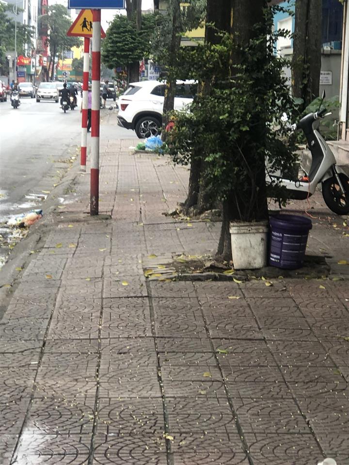 Bán nhà 4 tầng hoàng ngư tiếp, diện tích 95m2, mt 6,5 mét, vỉa hừ 3 mết, đường 7 mét, kinh doanh gi