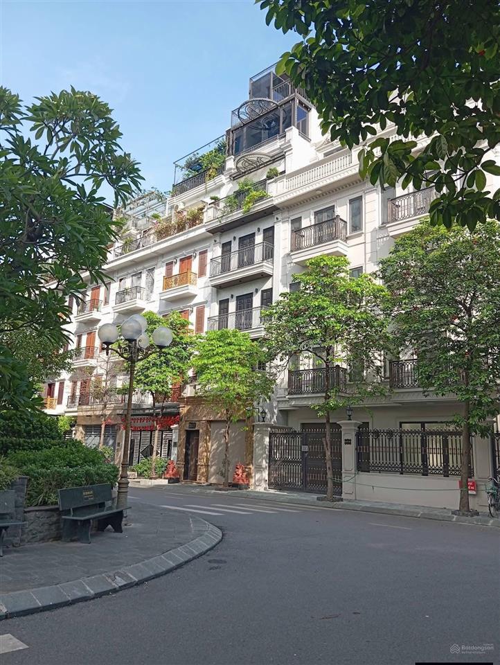 Vin siêu hiếm  biệt thự siêu vip vinhomes riverside đẳng cấp sống đại gia, nội thất xịn