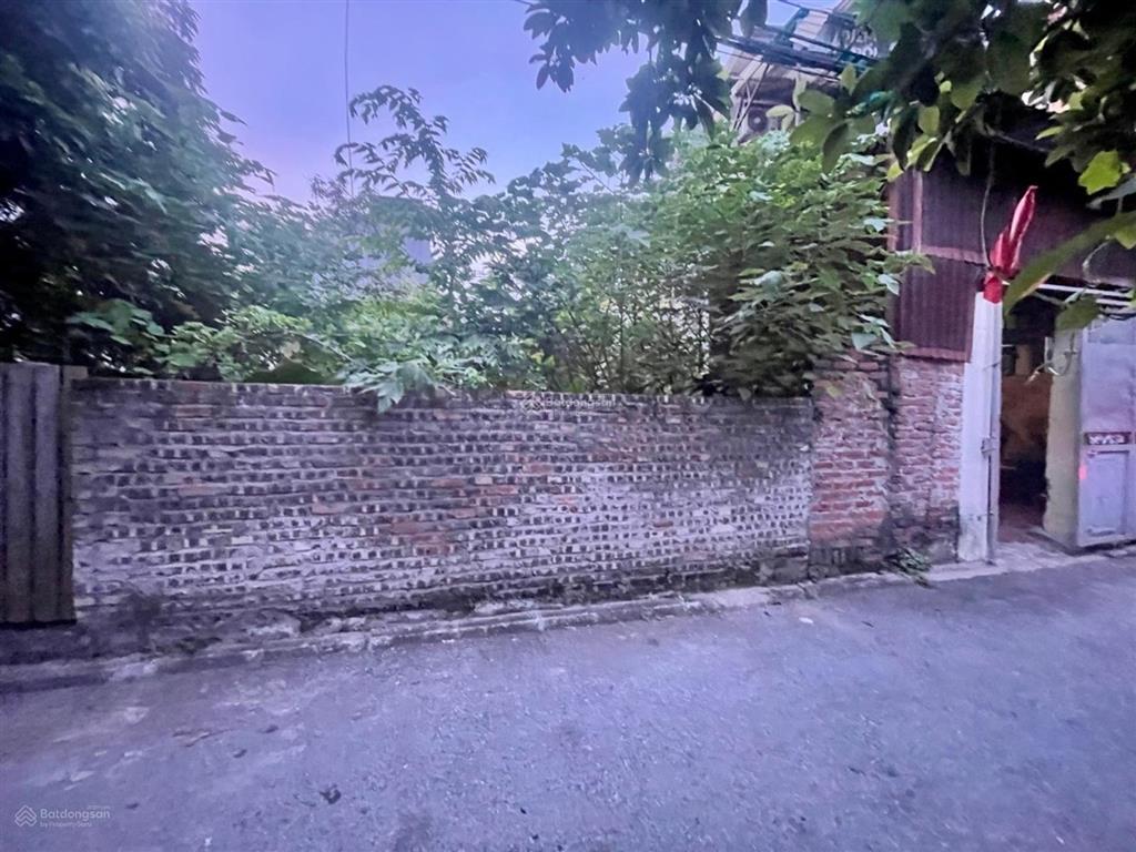 Bán đất phúc lợi dt 140m, mt 8 mét, ô tô tải tránh nhau, chủ thiện chis