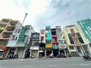 Cho thuê nhà góc 2 mt đường trần huy liệu phú nhuận  dt 4x15  trệt 2 lầu  25 triệu  0979 282 ***