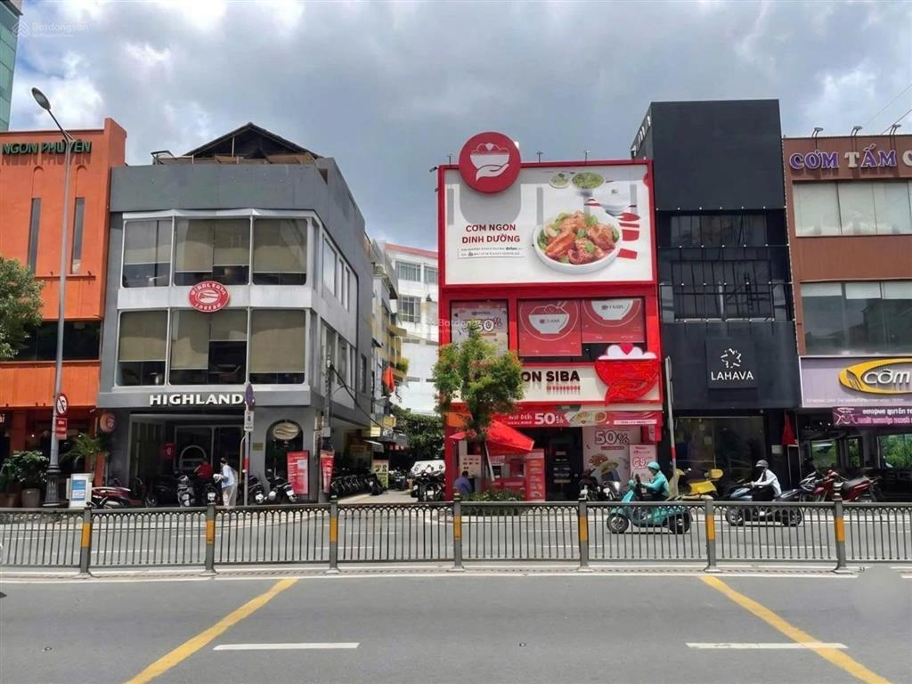 Cho thuê nhà góc 2 mặt tiền đường nguyễn văn trỗi phú nhuận  dt 7mx15m  trệt 2 lầu  100 triệu