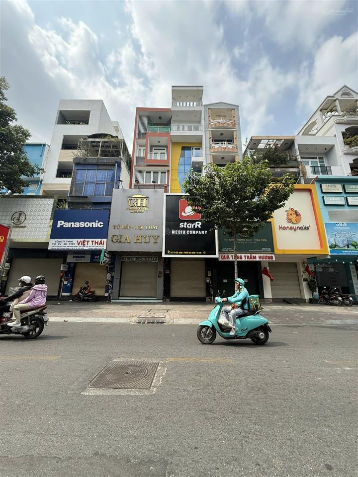 Cho thuê nhà mặt tiền kinh doanh đường tô hiến thành quận 10  dt 4x21  7 tầng thang máy 55 triệu