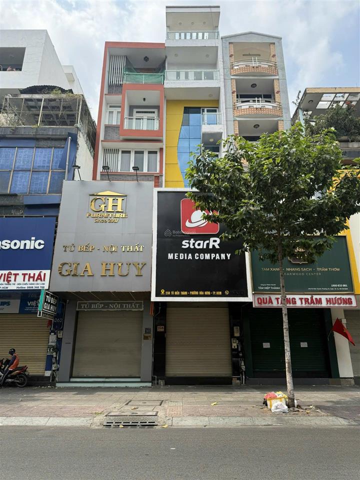 Cho thuê nhà mặt tiền kinh doanh đường tô hiến thành quận 10  dt 4x21  7 tầng thang máy 55 triệu