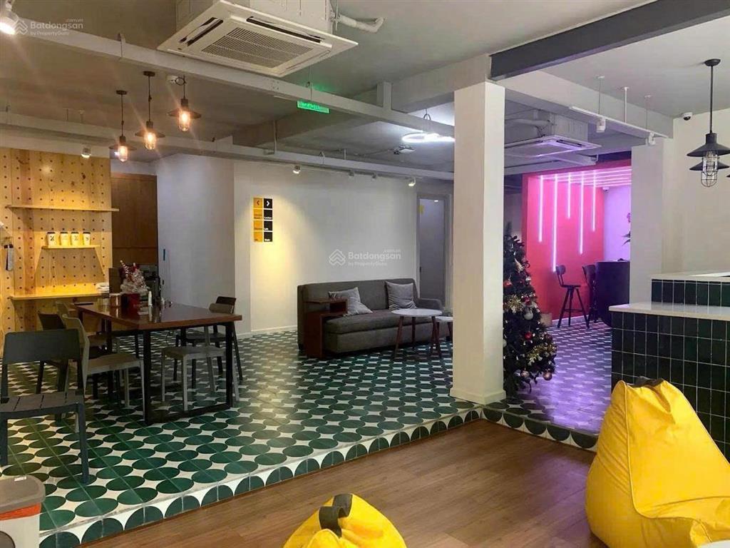 Cho thuê tòa nhà building mặt tiền đường trần cao vân quận 1 dt 25x11  hầm 6 tầng  giá 180 triệu