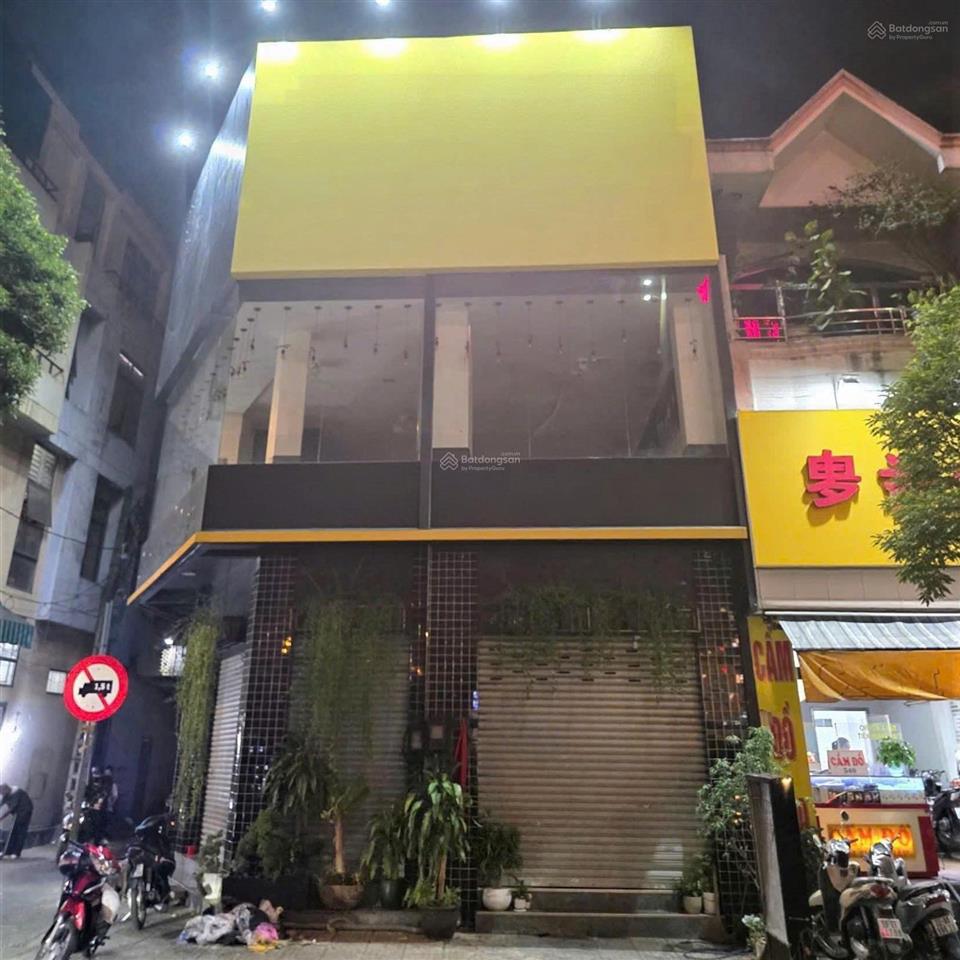 Cho thuê căn góc 2 mặt tiền kinh doanh đường lạc long quận q11  dt 8x15m  trệt 3 lầu  60 triệu