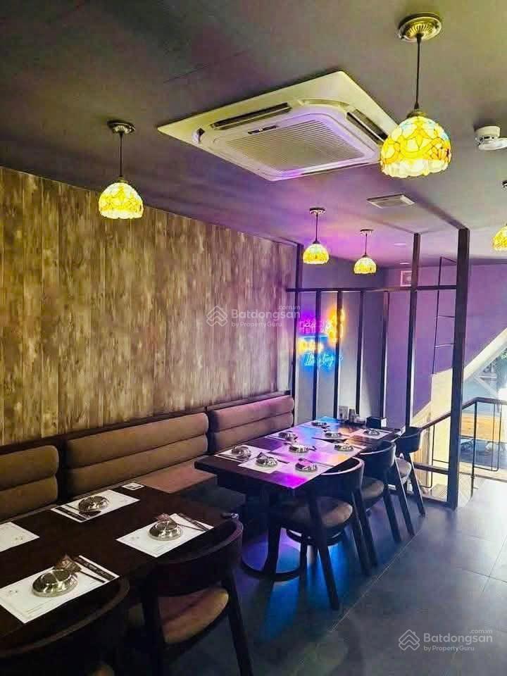 Cho thuê nhà mặt tiền kinh doanh đường nguyễn trãi p.bến thành q1  dt 4x20  trệt 3 lầu  95 triệu