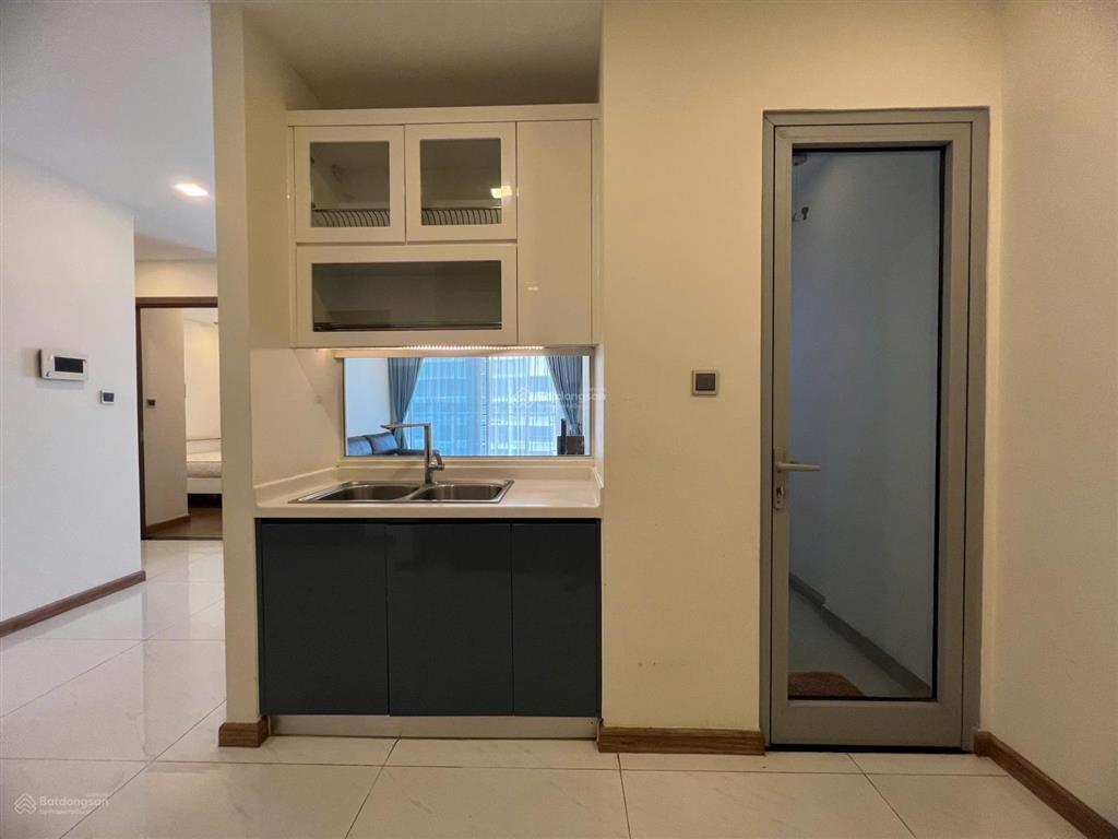 Cho thuê căn 2pn vihomes central park, view sông vào ở liền, 0911 223 ***