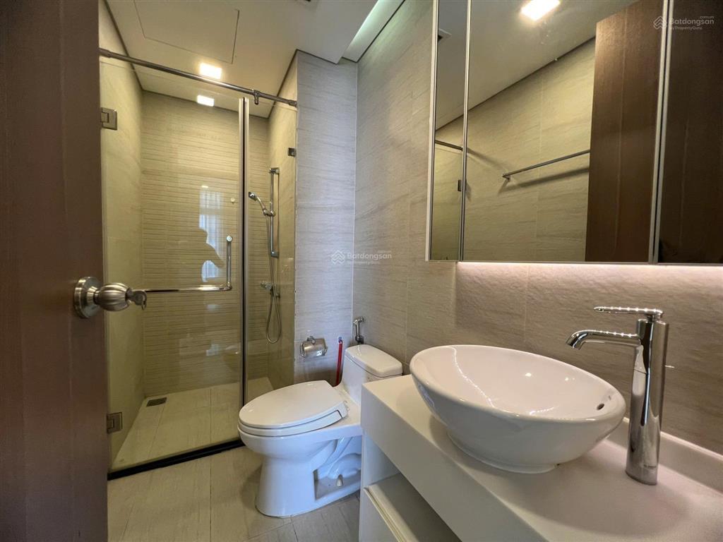 Cho thuê căn 2pn vihomes central park, view sông vào ở liền, 0911 223 ***