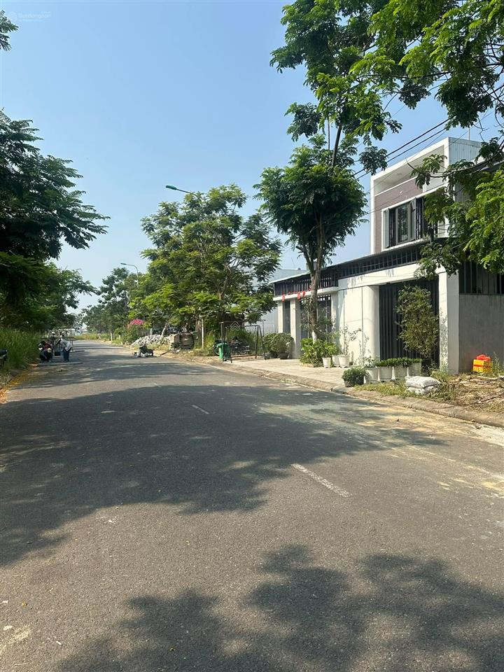 Cần tiền bán sụp hầm lô khu phố chợ vĩnh điện
