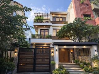 Định cư, bán nhà góc 3 mặt tiền ngay cao thắng  hoàng dư khương  8x24m  giá 42 tỷ