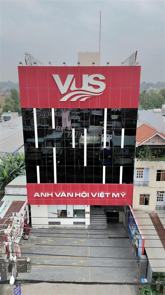 Bán tòa nhà hầm 6 tầng mặt tiền góc lê văn việt  nguyễn văn tăng, dt 15x22m, hđt 230tr giá 65 tỷ