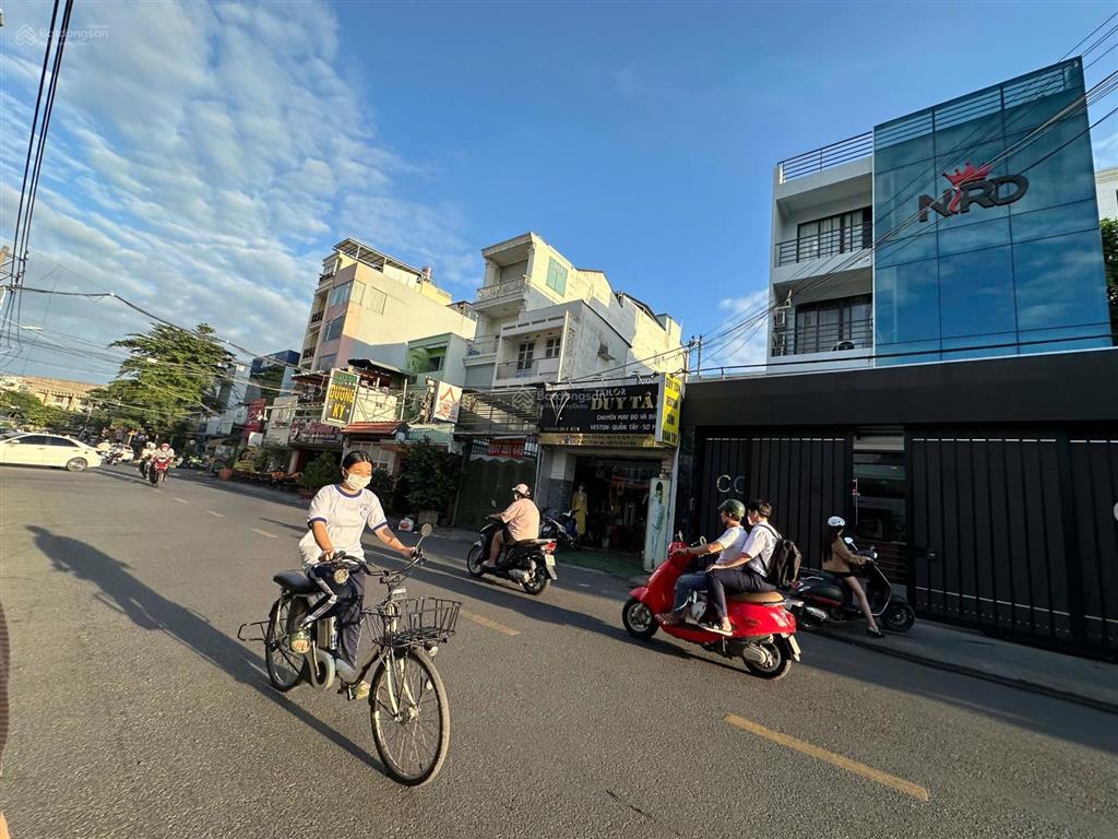 Đi định cư, bán gấp biệt thự trường sơn cư xá bắc hải, phường 15, quận 10 dt 8x20m, giá chỉ 40 tỷ