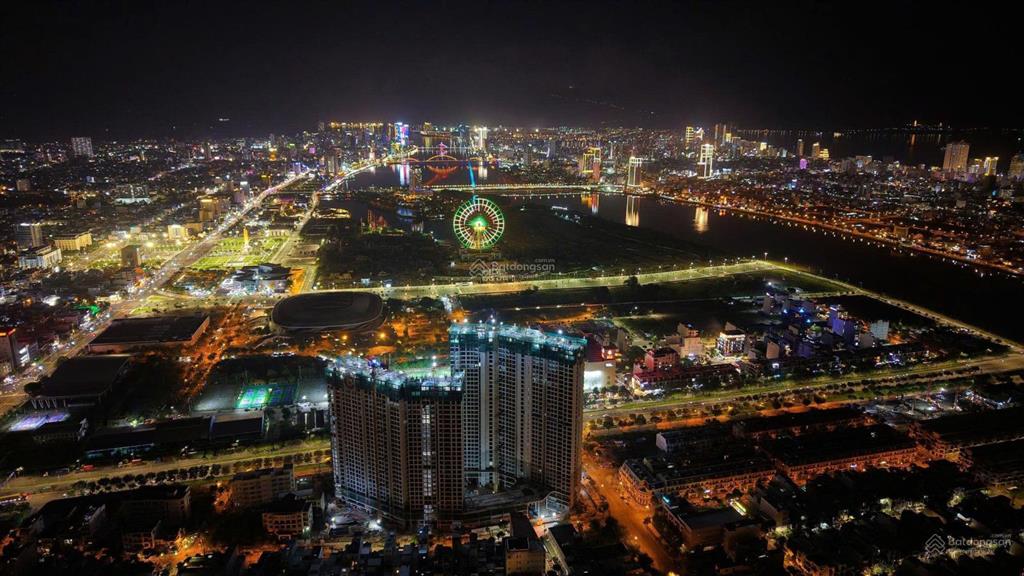 Bán căn 2pn tòa a, mặt pháo hoa, giá gốc từ cđt, chỉ 5.1 tỷ