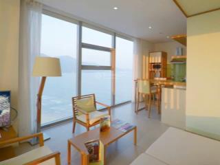 Cần bán căn studio view biển, full nội thất, sổ hồng sẵn công chứng ngay