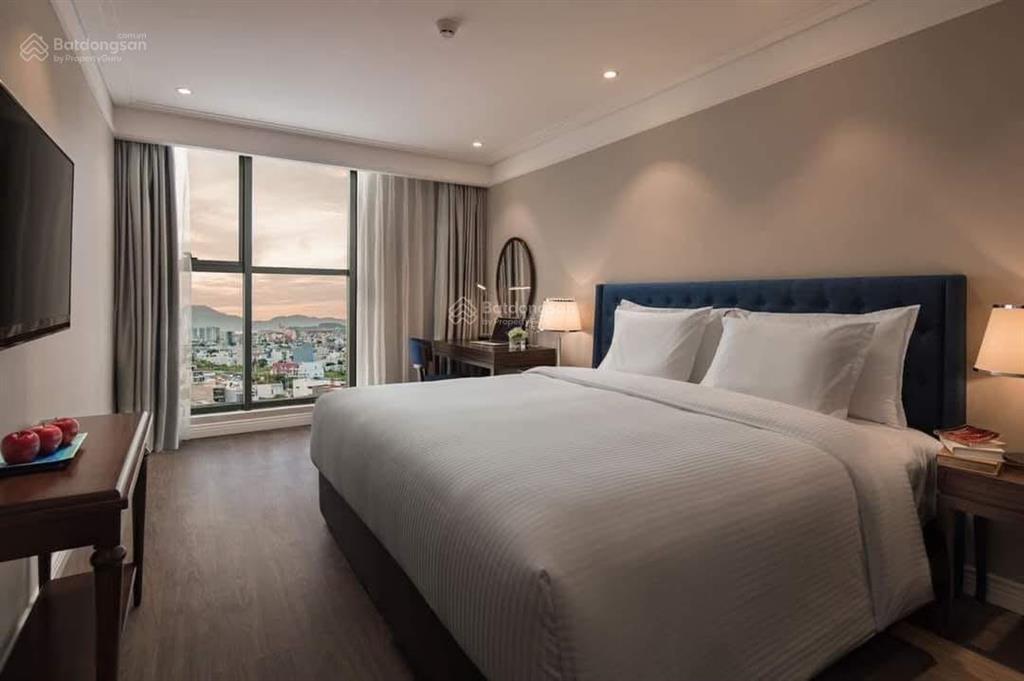 Căn góc 2pn tầng cao đẹp nhất dự án, view biển mỹ khê, full nội thất cao cấp, sở hữu lâu dài