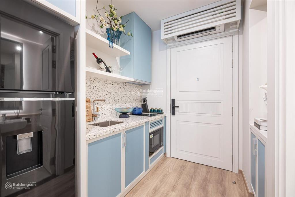 Cần bán căn studio view biển mỹ khê tầng cao, full nội thất, giá tốt