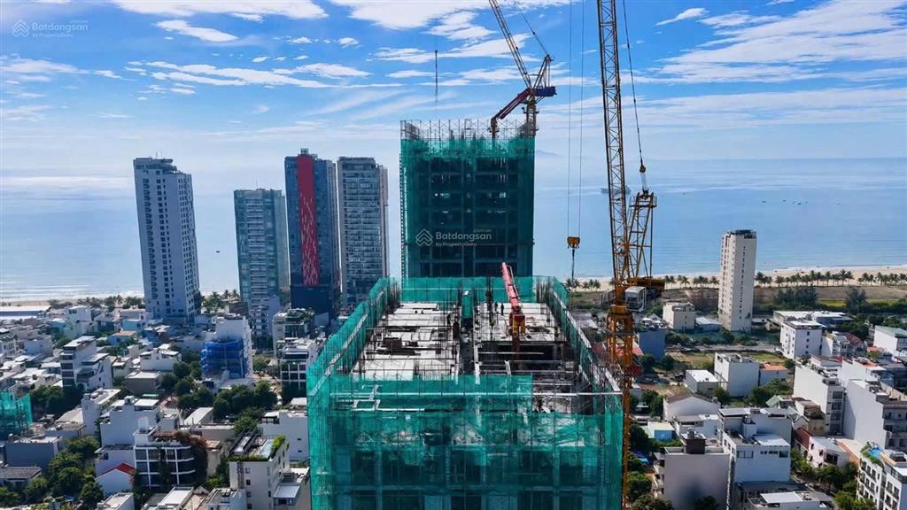 Bán gấp căn góc hoa hậu 2pn tầng cao view trực diện biển + bán đảo sơn trà, hỗ trợ vay 70%