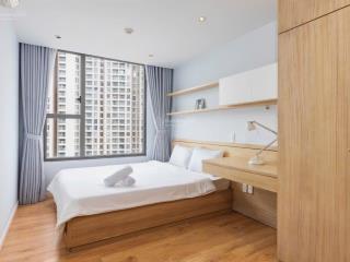 Chính chủ cần bán gấp căn hộ hùng vương plaza 120m2 3pn 9.1 tỷ có sổ. đt 0909 476 *** gặp cường